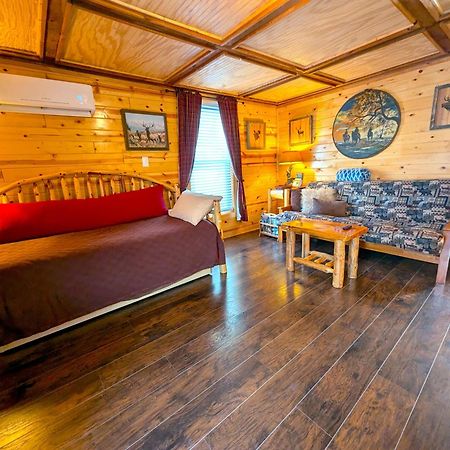 Yellowstone Treasure Guesthouses On The River Gardiner Extérieur photo