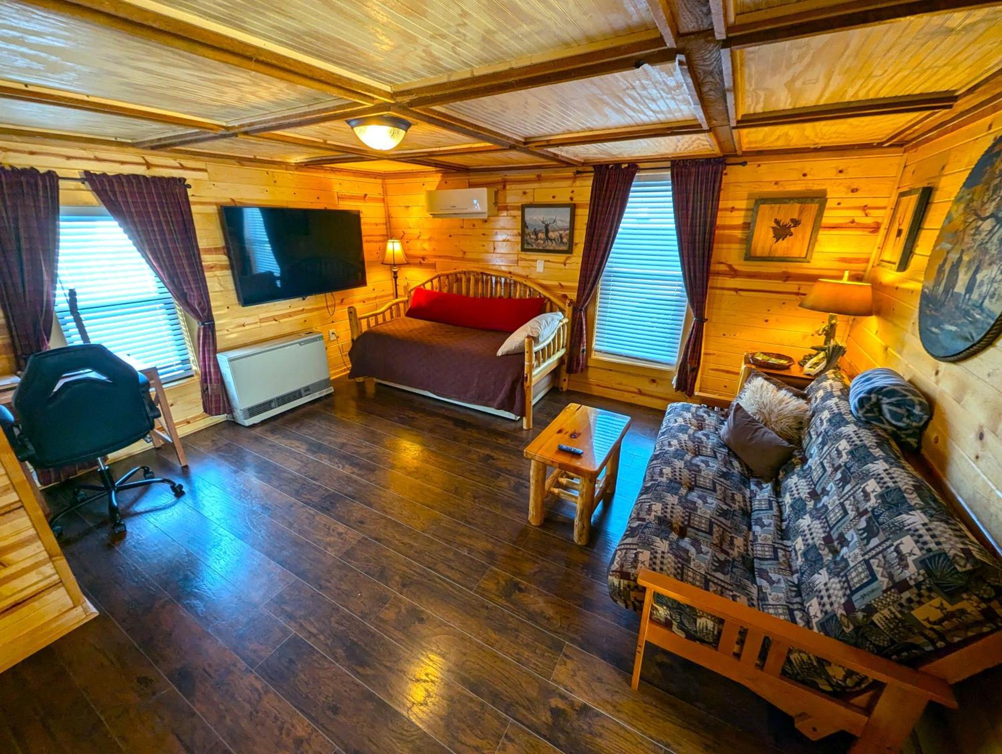 Yellowstone Treasure Guesthouses On The River Gardiner Extérieur photo