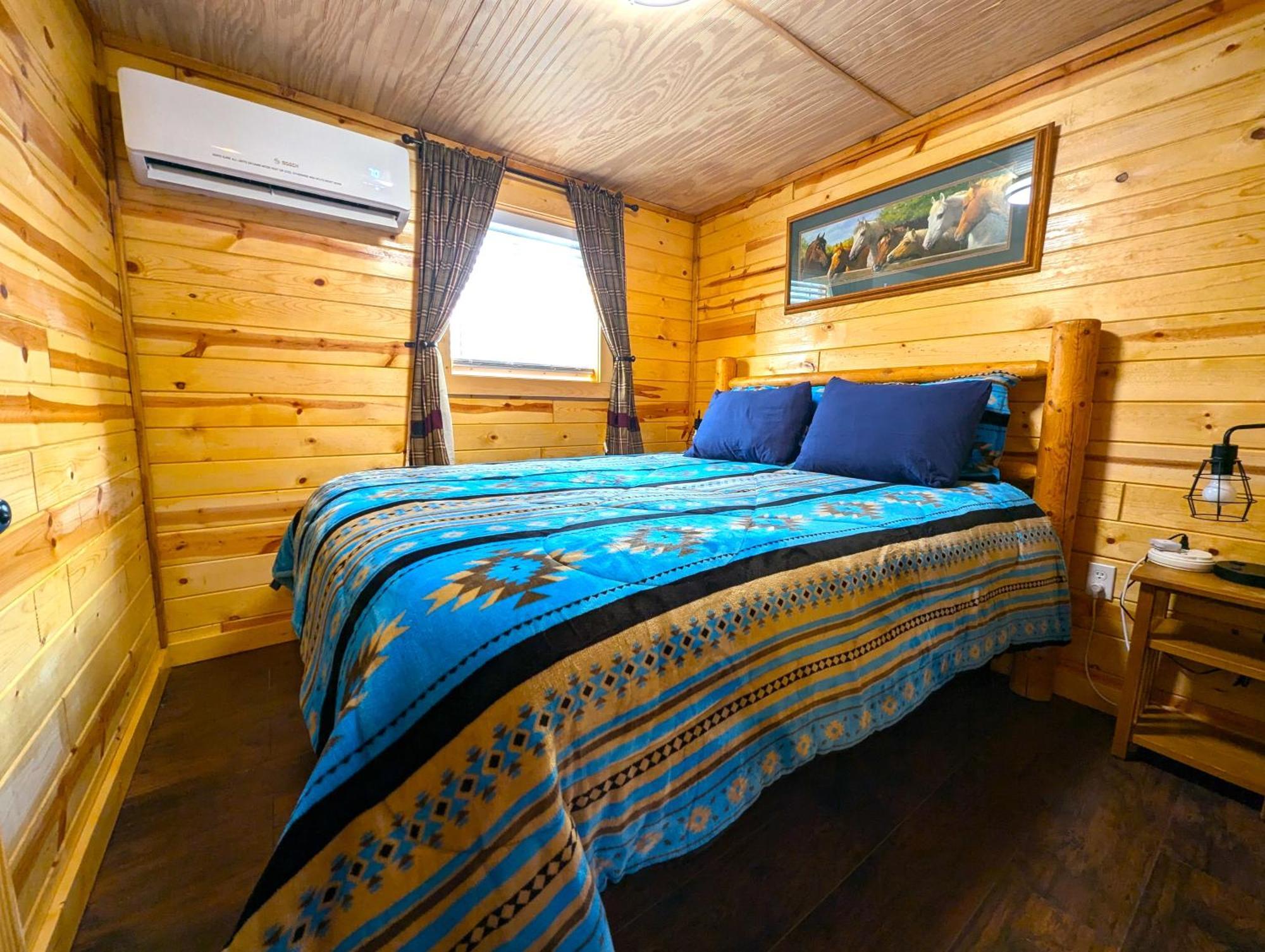 Yellowstone Treasure Guesthouses On The River Gardiner Extérieur photo